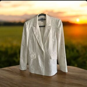 JM Studio by John Meyer Jacket cream embroidered size (8) b…